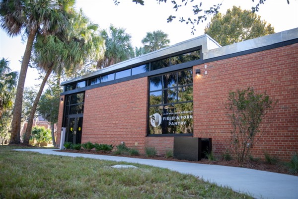 UF Field & Fork Pantry Building